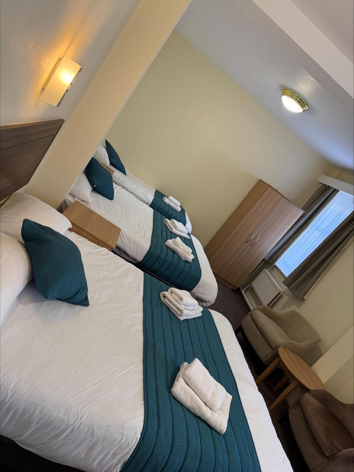 The Savoy Hotel (Adults Only) Blackpool Bagian luar foto
